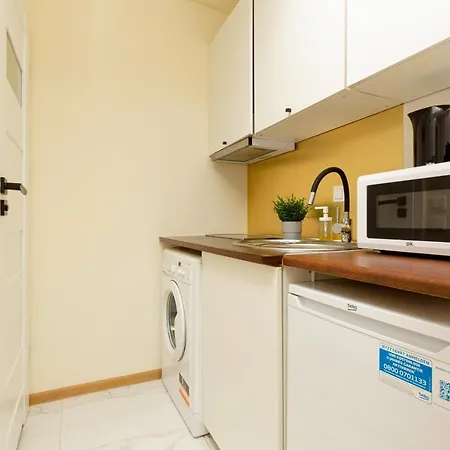 Micro Apartment Miaczynska By Noclegi Renters Warsaw Exterior photo